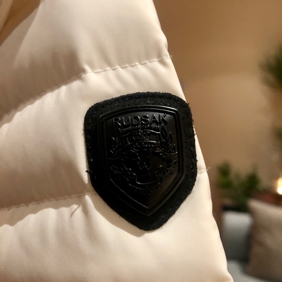 Lightweight Down Jacket - Picture 8 of 10